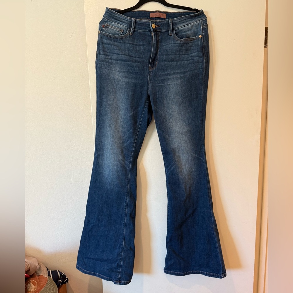 Judy Blue High-Rise Flare Jeans